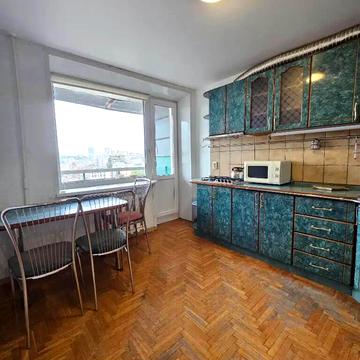 Дмитра Яворницького просп. (Карла Маркса), 58