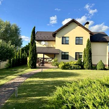 Аренда современного  дома 200 кв.м. в Борисполе.
