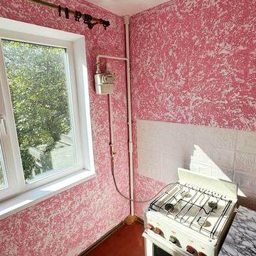 Продам 2 ком.кв на 129 -м квартале в р-не Свитанка ул. Шкапенка 12