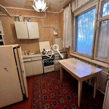 Сонячний мікрорайон вул., 3