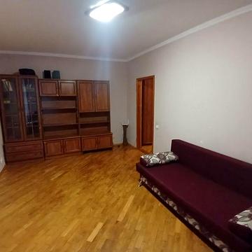 Аренда 2х комнатной квартиры метро Позняки,  Харьковская