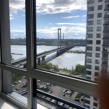 Зарічна вул., 1-В