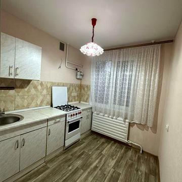 3 кім кв Електрон Голівуд школа 29 1/5 без меблів/техніки