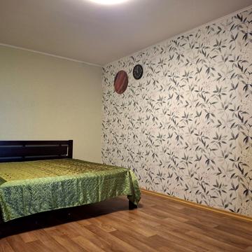 Милославська вул., 16