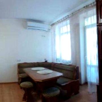 1 кім квартира, 9 поверх, метро Житомирська