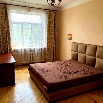 Голосіївський просп. (40-річчя Жовтня), 106/2