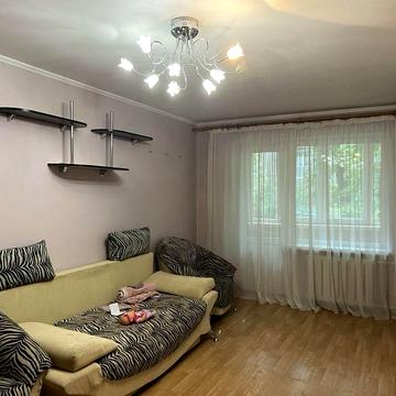 Здається трехкімнатна хрущевка вул.Коперника 2/5