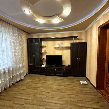 Продам  3-комн квартиру на Долматова YANOVA