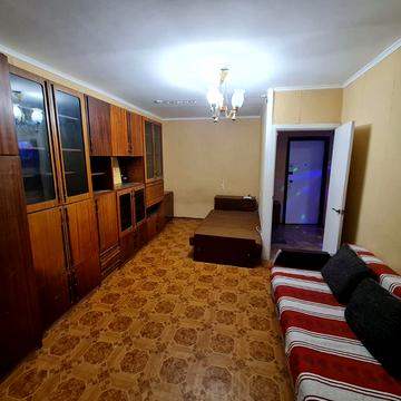 Маршала Рокосовського просп., 10