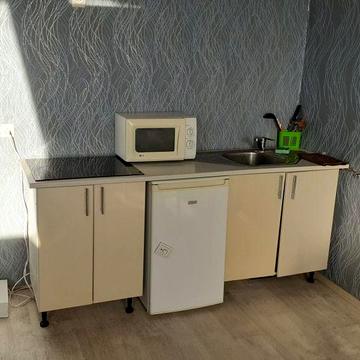 Квартира просторная мансардная 37м2, вишнёвое