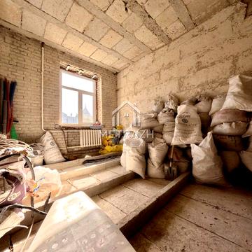 Продам 2к квартиру Сталинка, пр.Героев Харькова, 40/42