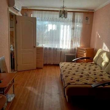 Предлагается однокомнатная квартира на ул. Заболотного/Добровольского