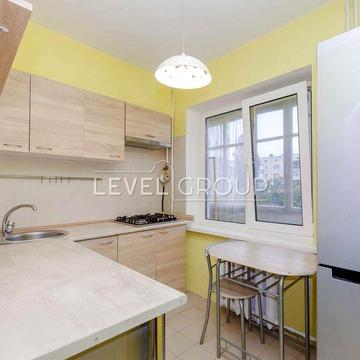 Продаж 1-кім з ремонтом, вул. Олега Мудрака,23Б, Святошинський. Академ