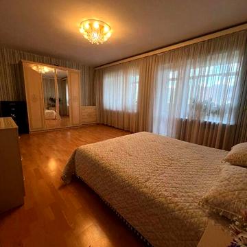 Продаж 3к Квартира Грушевського Михайла вулиця