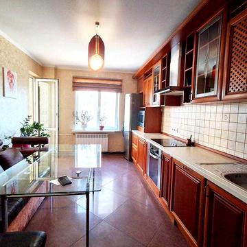 Виноградар, пр-т Гонгадзе 18-З, роздільна 2к квартира, поруч Ретровіль