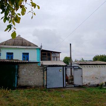 Продам будинок біля баму