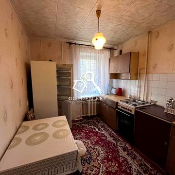 Качалова вул., 42