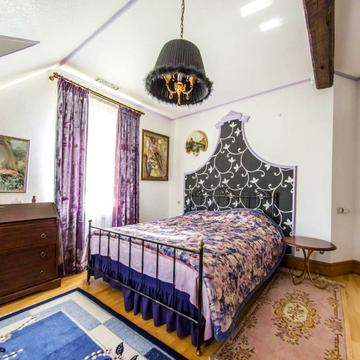 Майданівська вул., 36