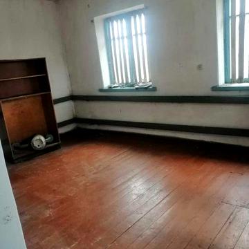 Продам нерухоме майно смт. Ємільчине