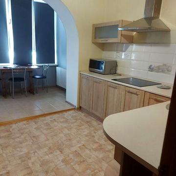Довгострокова оренда 1к Квартира Захисників України (1 Травня) вулиця