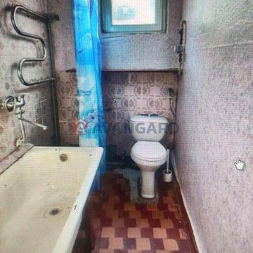 Продам 2к.квартиру з АГО р-н ЖД.