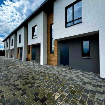 Тунхаус в Білогордці (поруч з сільпо) Єоселя