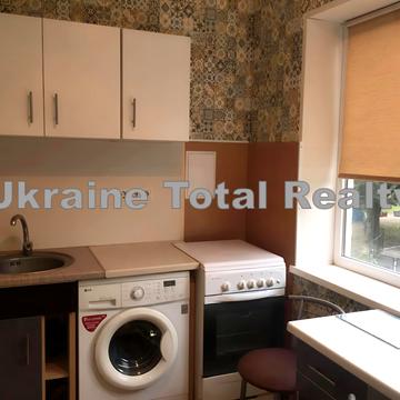 Рональда Рейгана вул., 8-Б