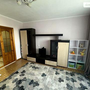 Продаж 3к Квартира Металургів вулиця