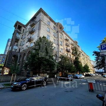 Банкова вул., 3
