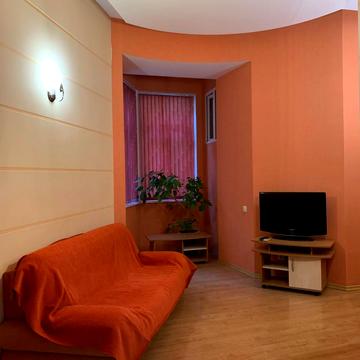 Театральний пров. (Чайковського), 10