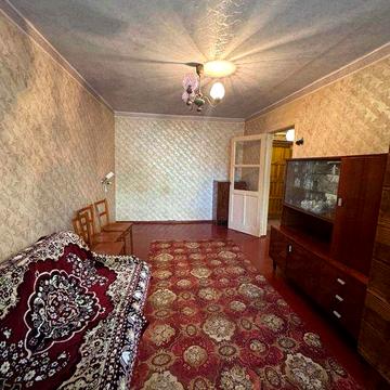 Продам 1 ком. кв.  ул. Молодогвардейская недалеко от Солнечного ж/м