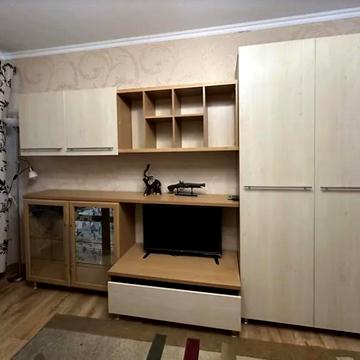Юності просп., 33
