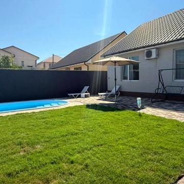 Горіхова вул.