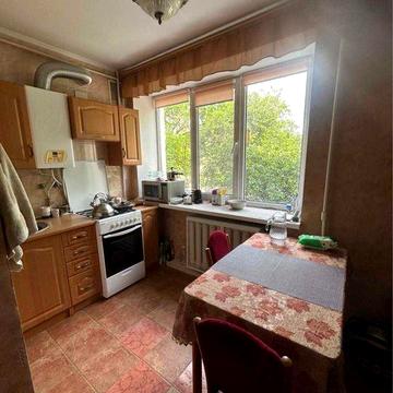 Продам 1кім квартиру на Корбутівці