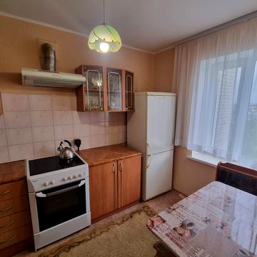 Чумаченка вул., 30б