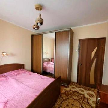 Центр. Цена снижена! 2 к.кв. с ремонтом. 57м2, метро Научная. Торг. AN