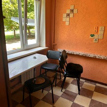 Світла вул., 27б