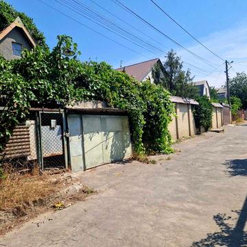 Дача з краєвидним простіром та водойму гармонічне місце для відпочинку