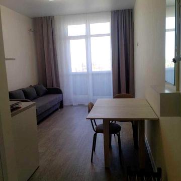 Продам квартиру з євроремонтом меблями та технікою!