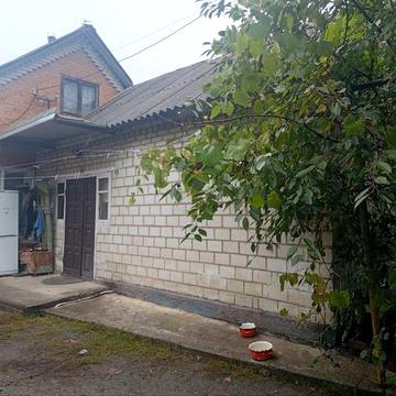 Продам будинок з земельною ділянкою