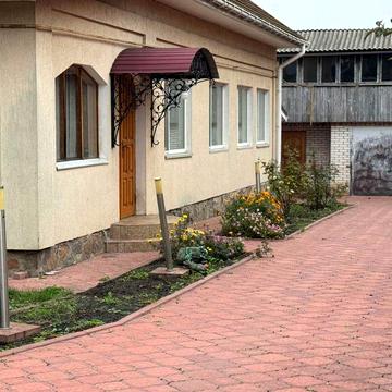 Довгострокова оренда будинку