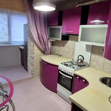 Горлівська вул., 38/40