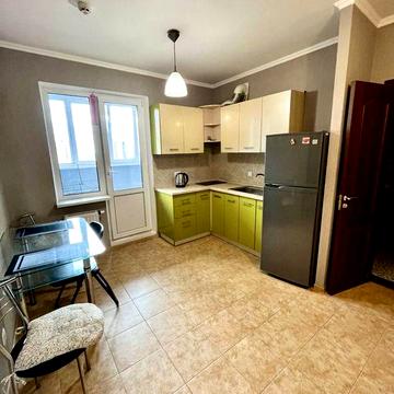 Оренда 1 к квартири Позняки Осокорки 15 хв
