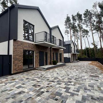 Продаж дуплексу, лісова Буча