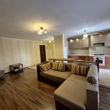 Євгена Чикаленка вул., 59к