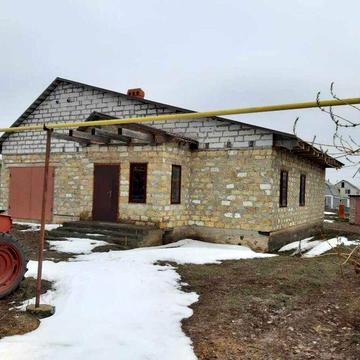 Дом под отделку с участком 6 соток