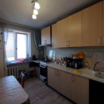 В продаже 3 комнатная чешка с переходом на Мира