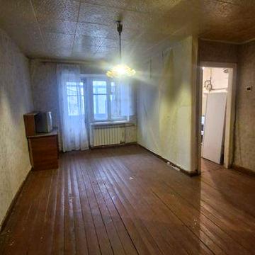 Продам 2х комнатную квартиру Соляные