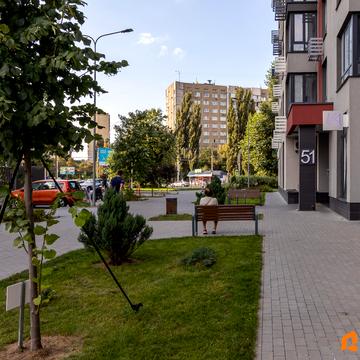 Європейського Союзу просп. (Правди), 51