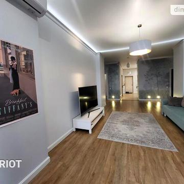 Довгострокова оренда 4к Квартира Степана Бандери (Льва Толстого) вулиця ЖК ул. Льва Толстого, 9